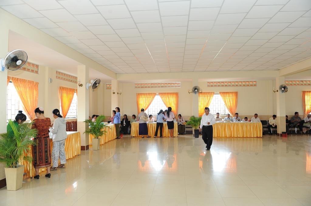Reaksmey Battambang Hotel ห้อง รูปภาพ